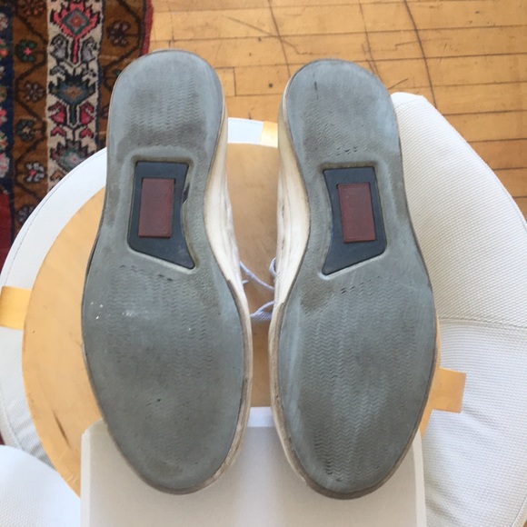 Converse - Picture 6 of 7